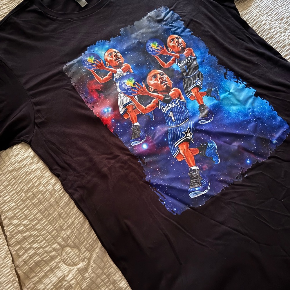 Black Graphic Penny Hardaway T-Shirt size large galaxy foamposites